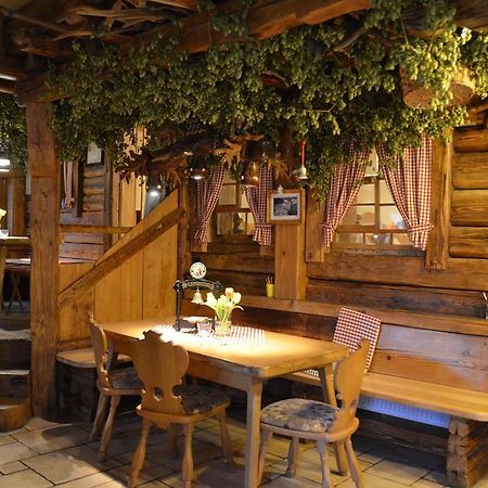 Landgasthof Untere Muehle Alpirsbach Ngoại thất bức ảnh